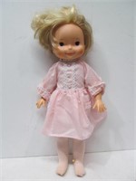Doll w. smile & pink dress