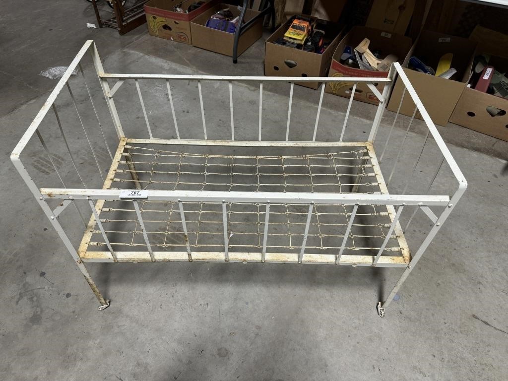 metal baby crib