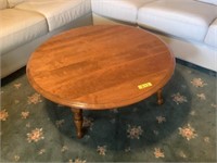 38 in.round maple table