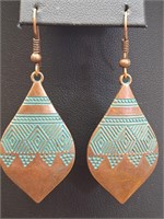 Turquoise style earrings