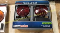 Magnetic tow light kit