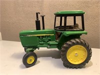 JD sound guard tractor