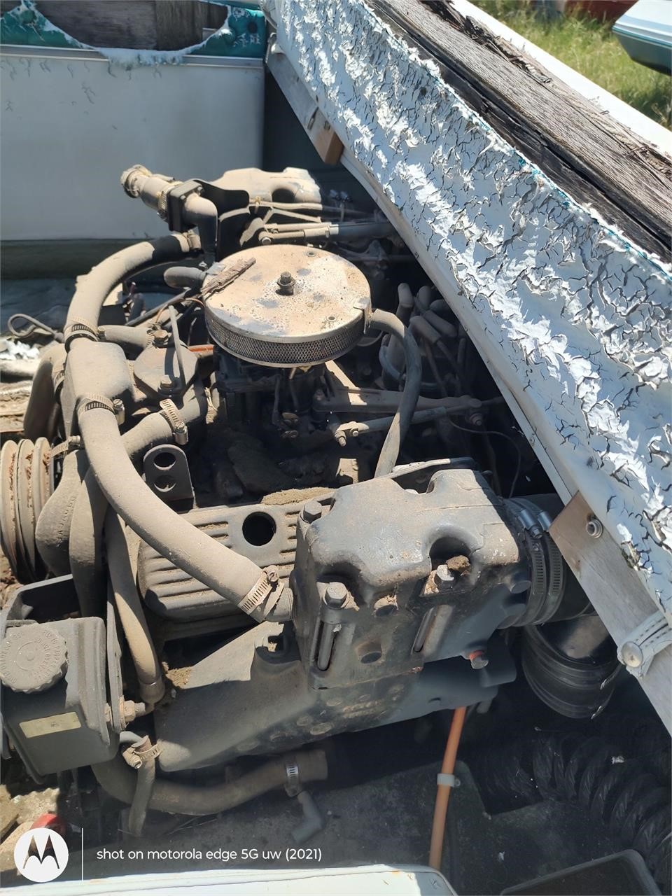 Mercruiser V8 with lower unit UNKNOWN condition