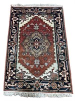 2 FT X 3 FT HAND MADE HERIZ CARPET