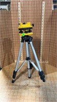 Adjustable tripod stand