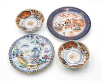 Lot of Four Pcs. Japanese Porcelain.