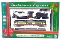 BNIB Christmas Express 20 pc batt op train set