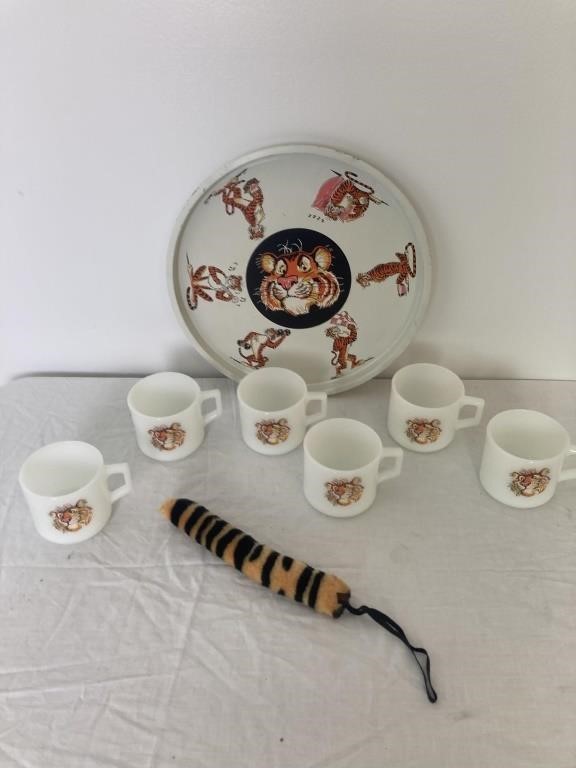 Tony the Tiger Fire King Cups with Tray and T