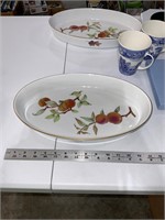 Royal Worcester Evesham large oval dish