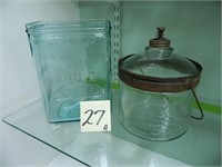 Gould Vintage Glass Battery Box (Rim Chip) &