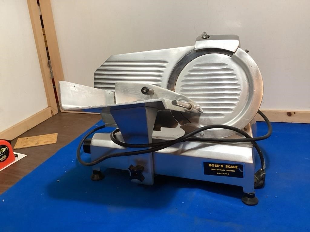 Commercial Meat Slicer