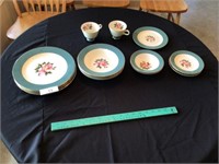 Empire  green dishes - 4 plates, 4 soups, 2 berry