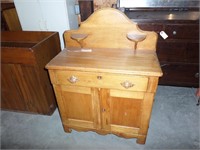 Early Primitive Oak Wash Stand