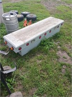 ALUMINUM TRUCK TOOL BOX