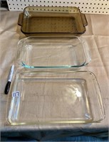 3 GLASS DISHES