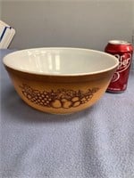 Pyrex Old Orchard Mixing Bowl