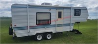 Sportsman 27ft 5th Wheel Camper