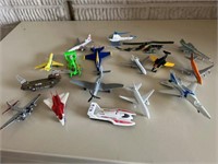 Various plane & boat toy lot.