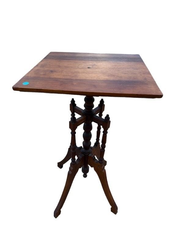 WALNUT VICTORIAN SQUARE TOP TABLE