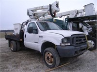 2004 Ford F-550 bucket truck- IST