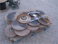 pallet of planter discs