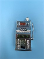 Slot machine lighter                (I 99)