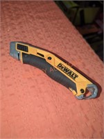 DeWalt Box Cutter