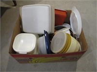 Tupperware & Misc Plastic Storage Containers