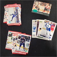 Score & UpperDeck Hockey Cards