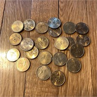 (22) Sacagawea $1 One Dollar Coins