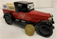 Die Cast Metal 1922 Studebaker Bank-Can. Tire No1