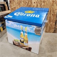 Corona Cooler 16"× 14"× 17"