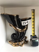 Black And Gold Ceramic Flower Vase