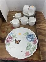 Lenox plates and mugs