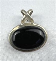 925 Mexico Silver Oval Black Onyx Pendant