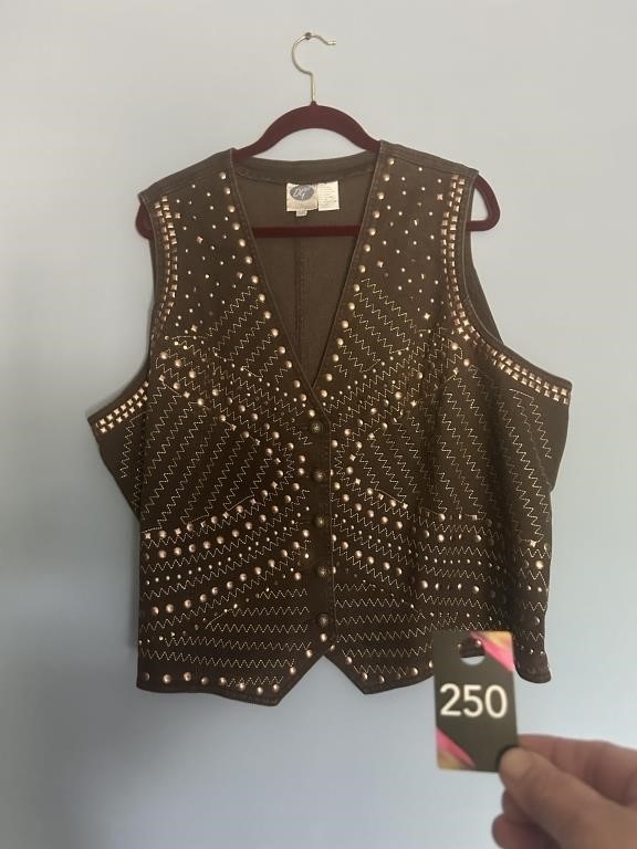 DG2 Ladies Studded Vest 3X