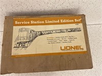 LIONEL SERVICE STATION LIMITED EDITION SET - NEW