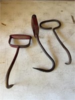 3 Hay Hooks