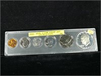 1971 Proof Set Frosted Case with Ike Dollar