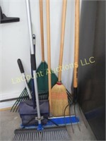 pitch fork rake brooms excellent condition