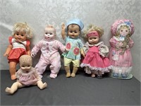 Gerber baby, Ideal Betsy Wetsy, and misc dolls