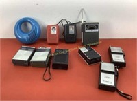 * Lot of vtg transistor radios & walkie -talkies