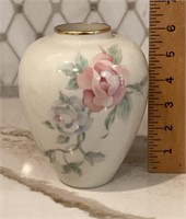 Lenox Chatsworth vase