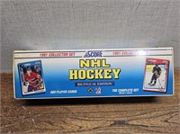 NEW Score NHL Hockey Cards Bilingual Edit. SEALED