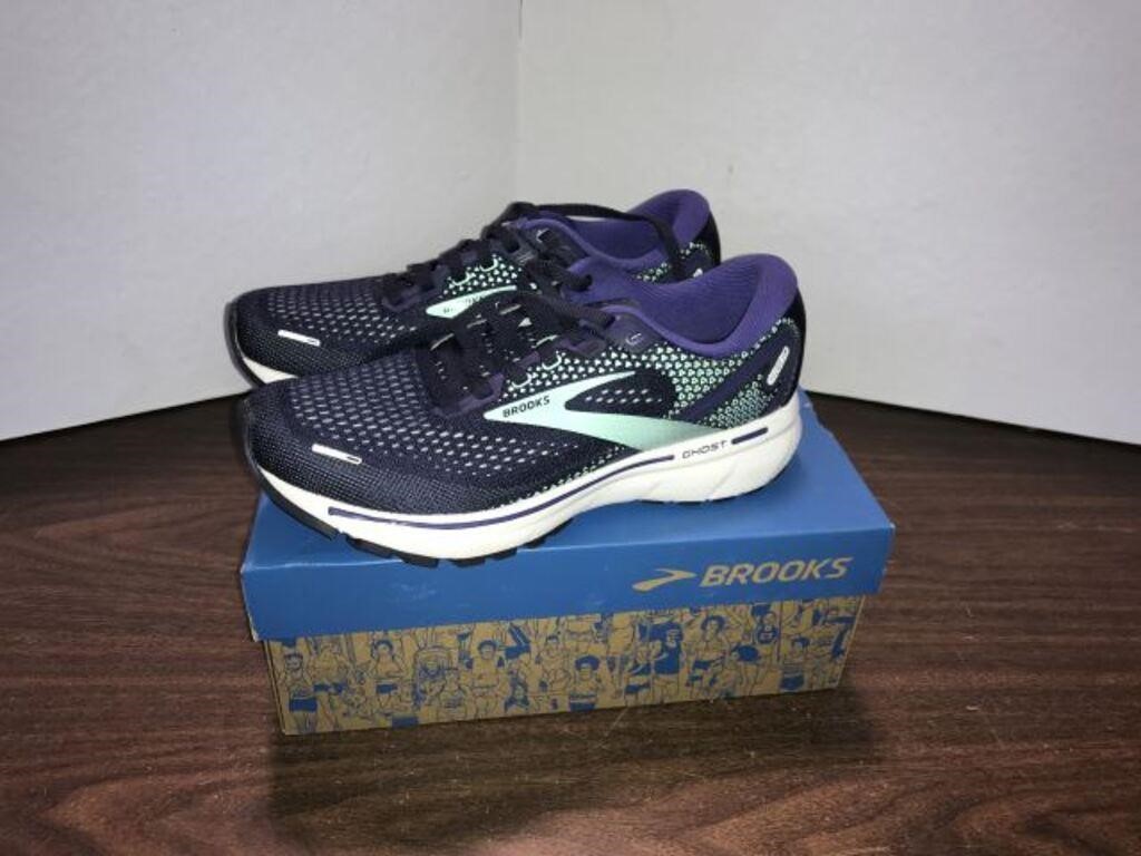 BROOKS MEN AND WOMEN RUNNING SHOES