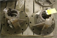 (2) IH HUBS (DH9A1081HUB)