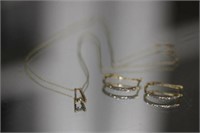 2pc 10kt yellow gold Necklace & Earring w/