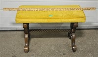 Vintage upholstered bench - info