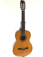 Alvarez Handmade Classic Acoustic Guitar w/ Case