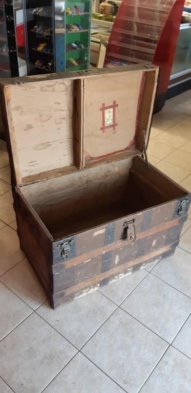 Original Condition Antique Steamer trunk - Local